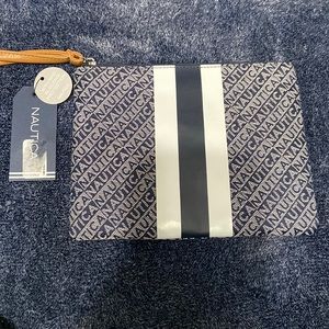 Nautica wristlet brand new
